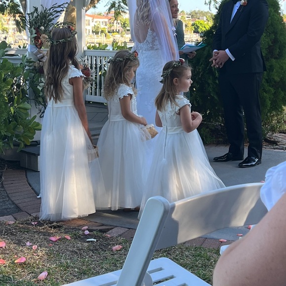 Ball-Gown/Princess Scoop Floor-Length Ivory Satin/Tulle Flower Girl Dress - Picture 6 of 7